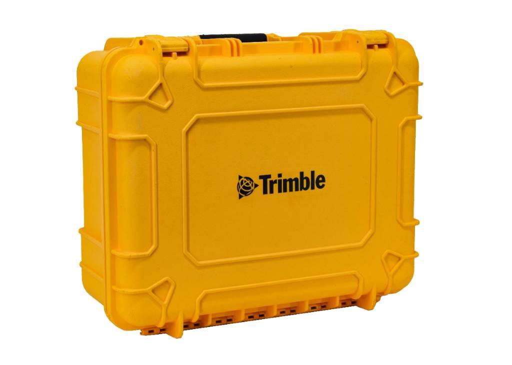 Trimble Single R8 Model S 410-470 MHz GPS Base Station Kit Ostale komponente