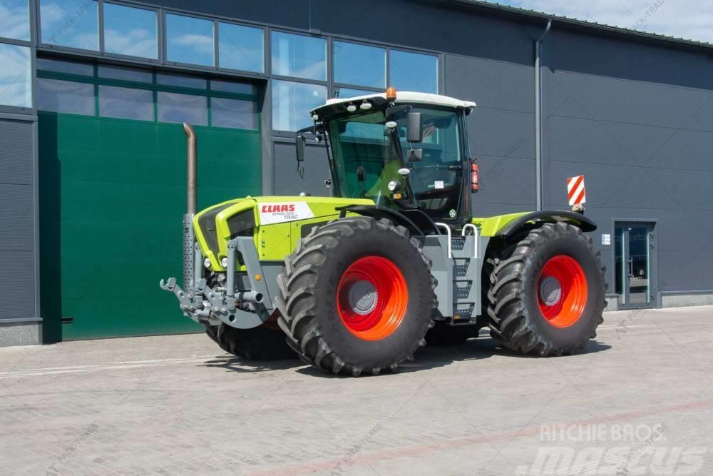 CLAAS Xerion 3800 Traktori