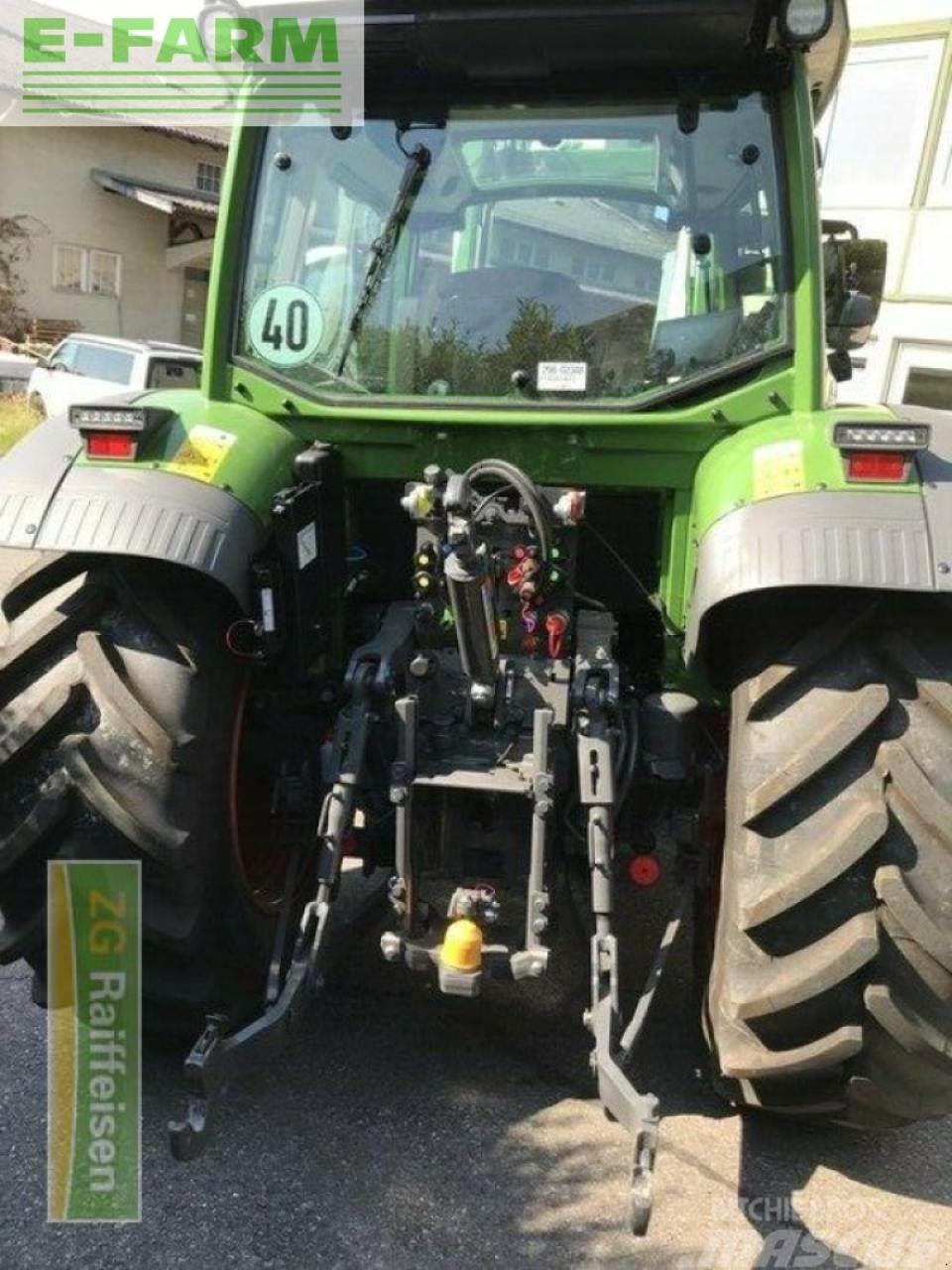 Fendt 211 s vario gen3 Traktori