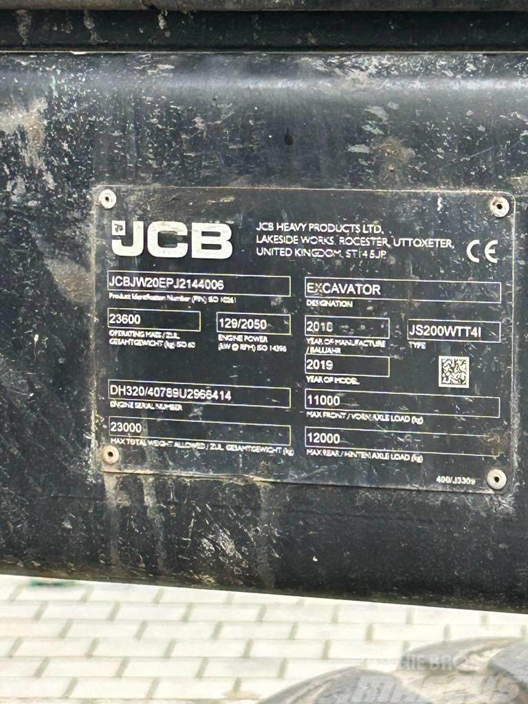 JCB JS 200 W Bageri na kotačima
