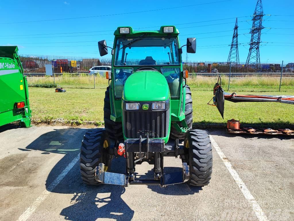 John Deere 4520 Kompaktni (mali) traktori