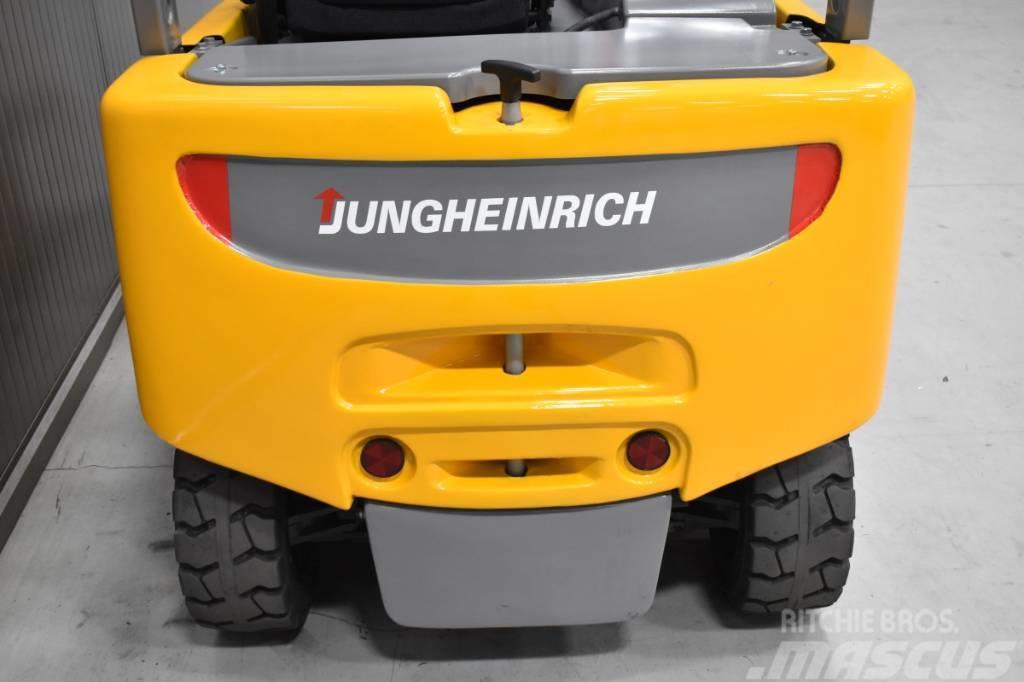 Jungheinrich EFG 320 N Električni viličari