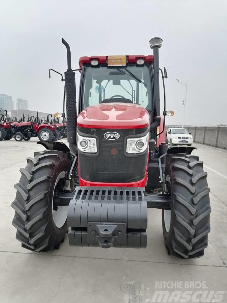 YTO NLX 1304 Traktori