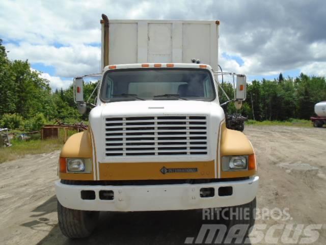 International 4900 Kamioni za transport stoke