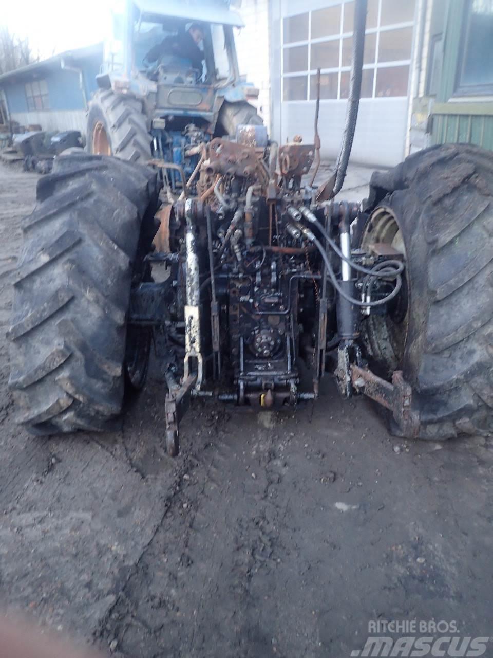 Deutz-Fahr Agrotron 115 Traktori
