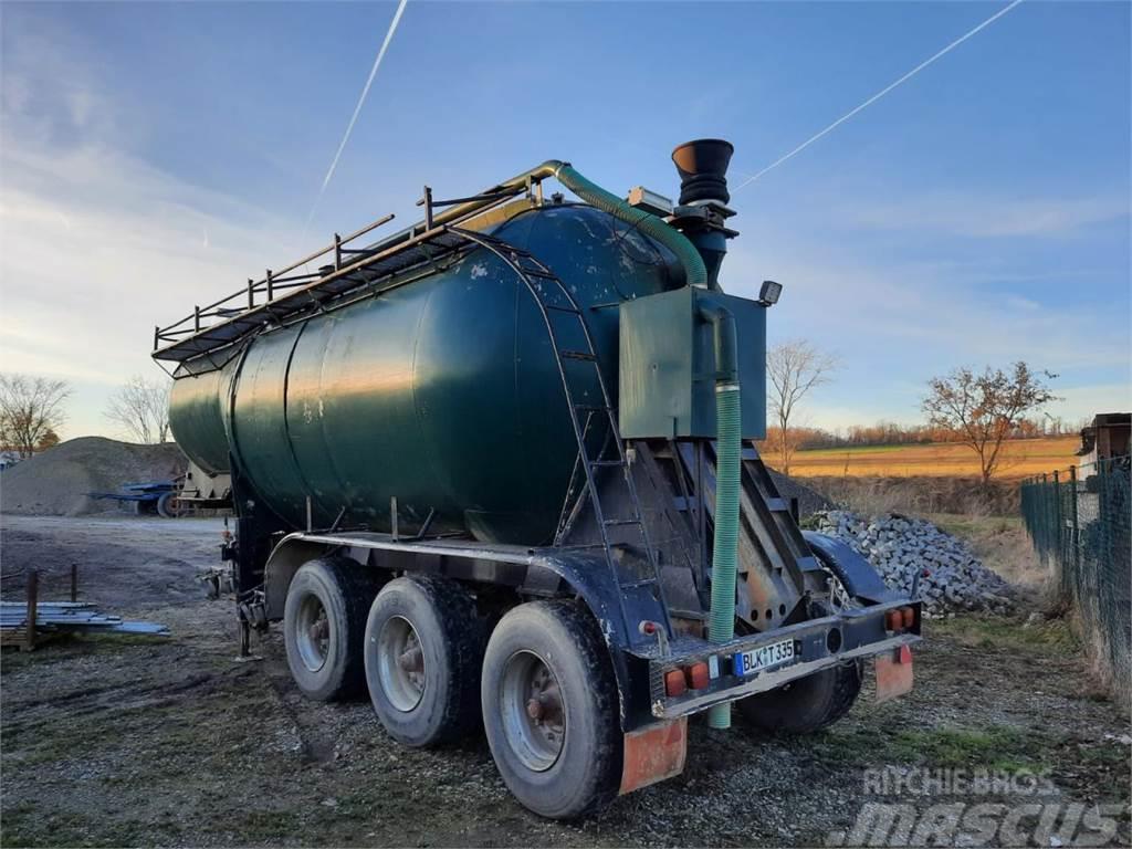  Deutsche Kockum 32000 kg Cisterne za gnojnicu
