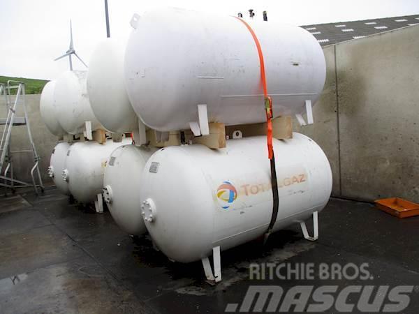 LPG GAS GASTANK 2700 LITER Tanker poluprikolice