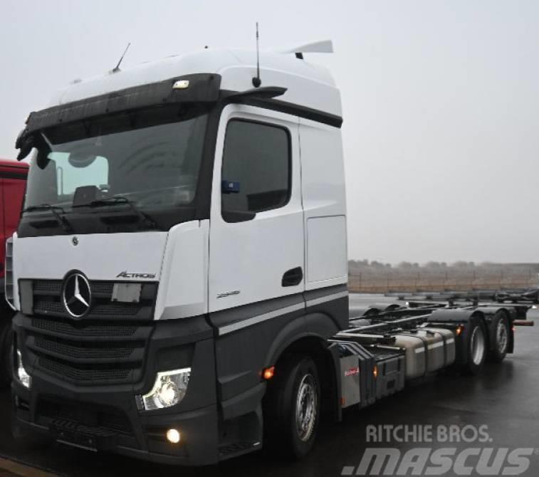Mercedes-Benz Actros 2545 LnR MP5 E6 / 2021/ Low Deck / Mega / Kontejnerski kamioni