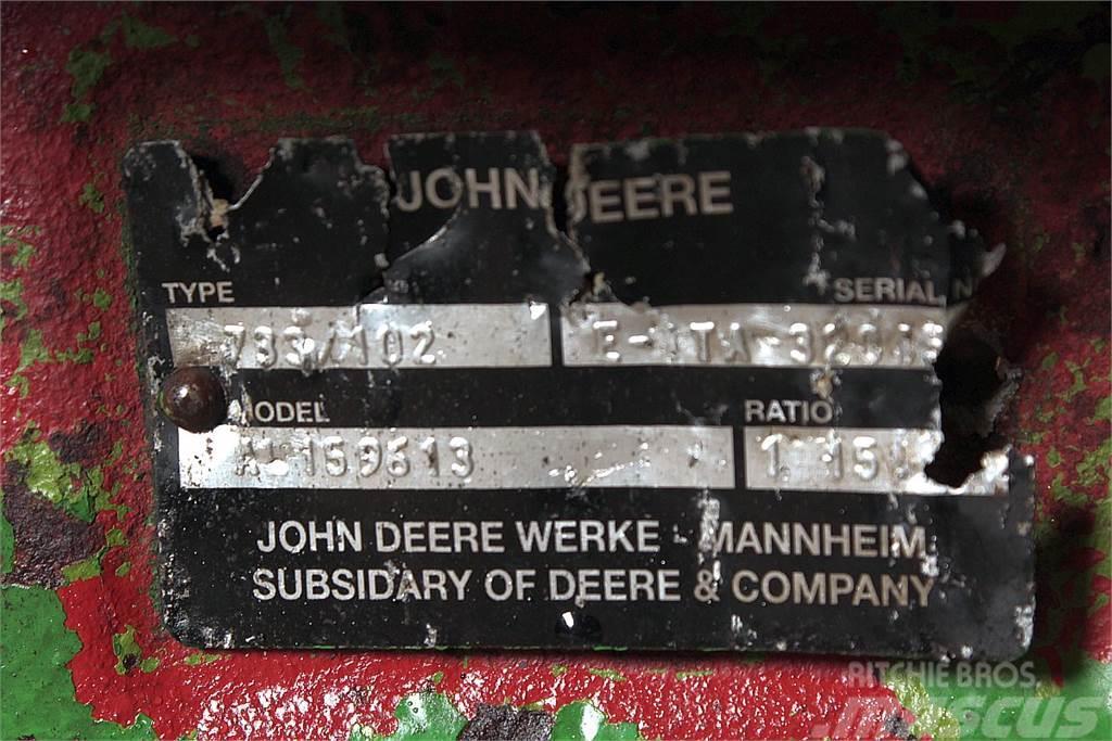 John Deere 6420 Disassembled front axle Mjenjač