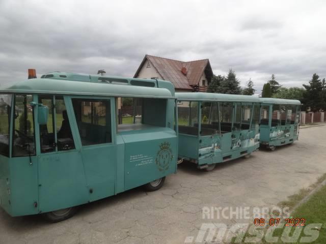  Cpil tourist train + 3 wagons Ostali autobusi