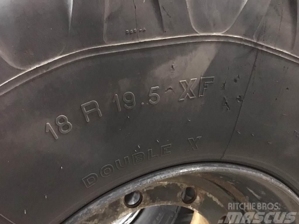 JCB 18 R 19.5 XF tyres Gume, kotači i naplatci