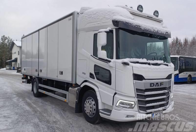 DAF XD 370 FA Kokosivuaukeava kori Sanduk kamioni