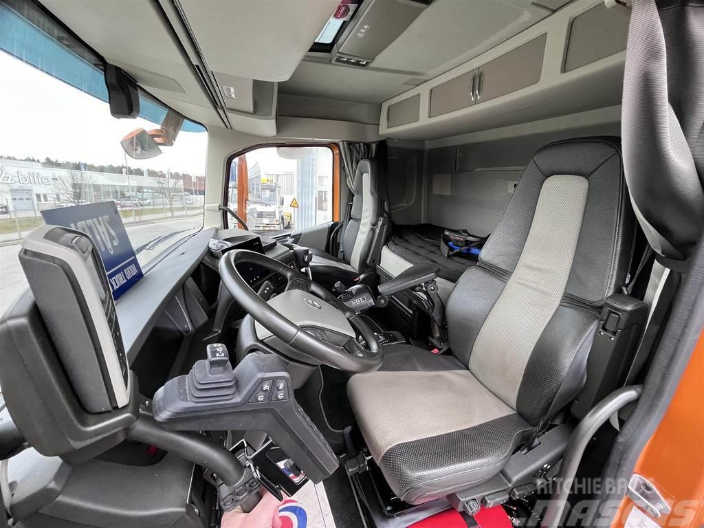 Volvo FH Kranväxlare med front plog & Reco drive Rol kiper kamioni s kukama za dizanje