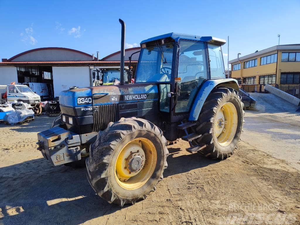 New Holland 8340 Traktori