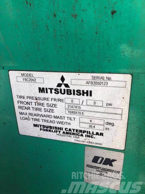 Mitsubishi FBC25N Električni viličari