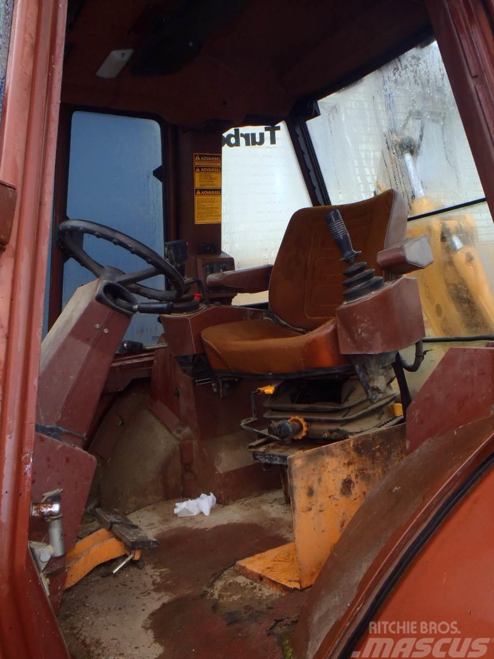 Case IH 580 Traktori