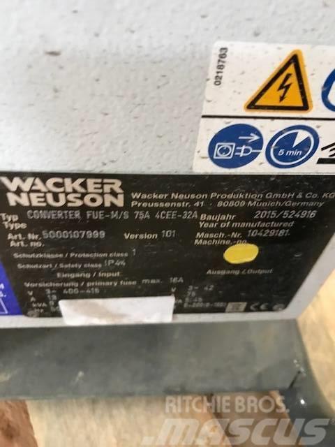 Wacker Neuson FUE-M/S 75A 4CEE-32A Strojevi za betonsku galanteriju