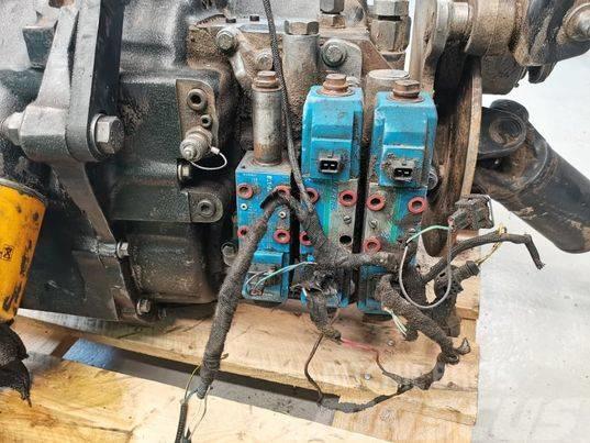 JCB 530-70 gearbox Transmisija