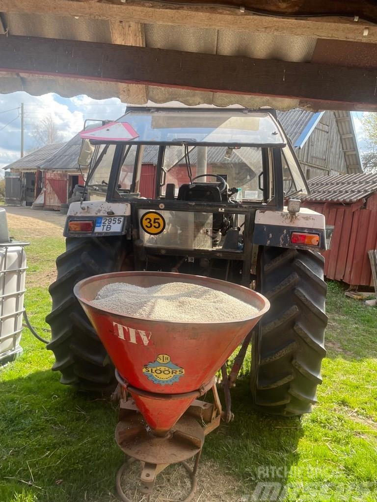 CASE 1390 Traktori