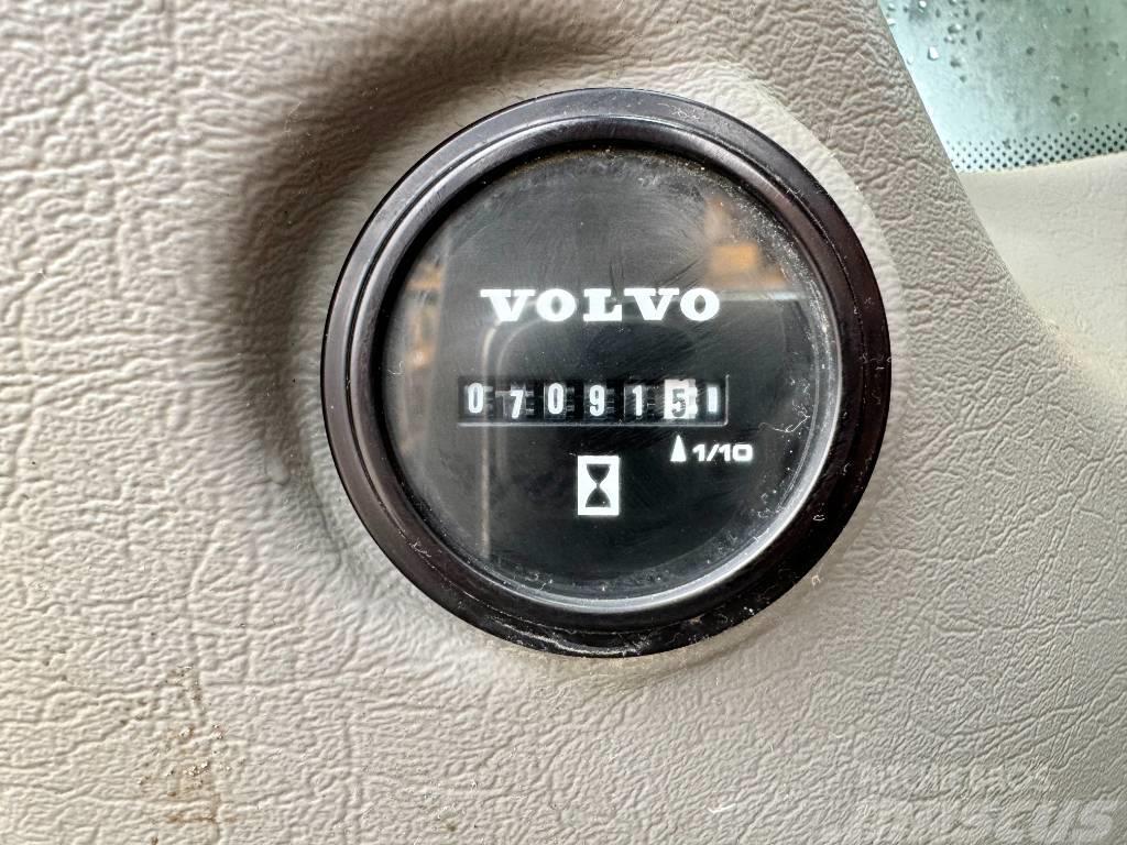 Volvo EW140D Excellent Condition / Low Hours / CE Bageri na kotačima