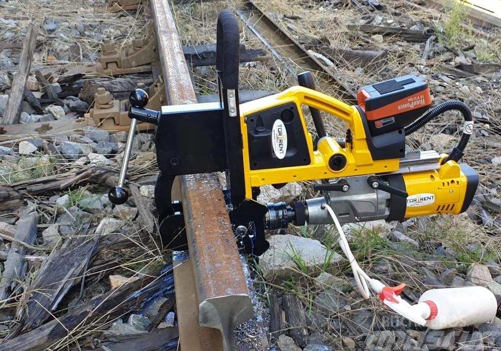  Rail baterry drill ACCU1500 Strojevi za održavanje željezničkih pruga