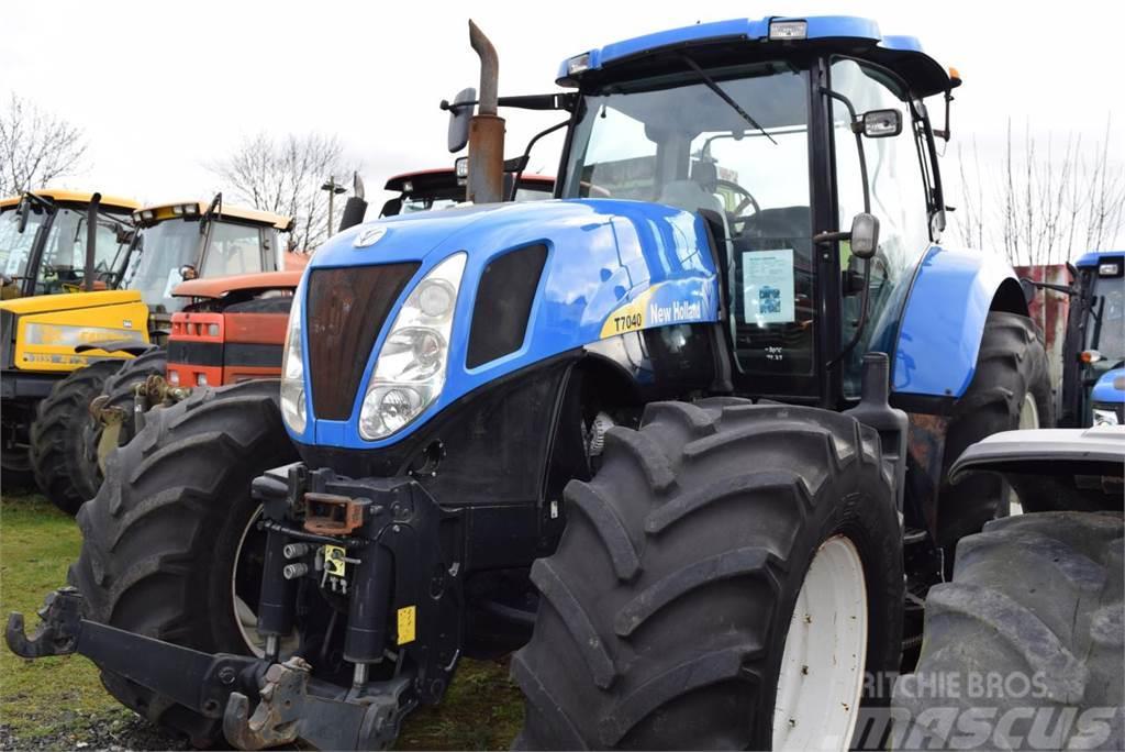 New Holland T 7040 Traktori