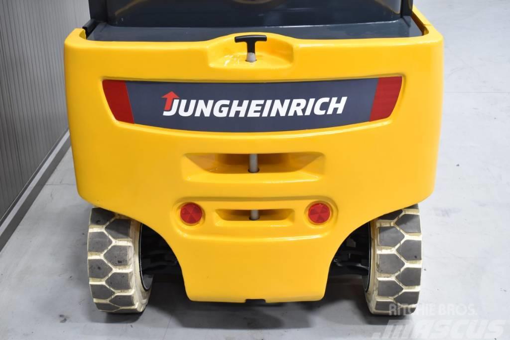 Jungheinrich EFG 320 Električni viličari