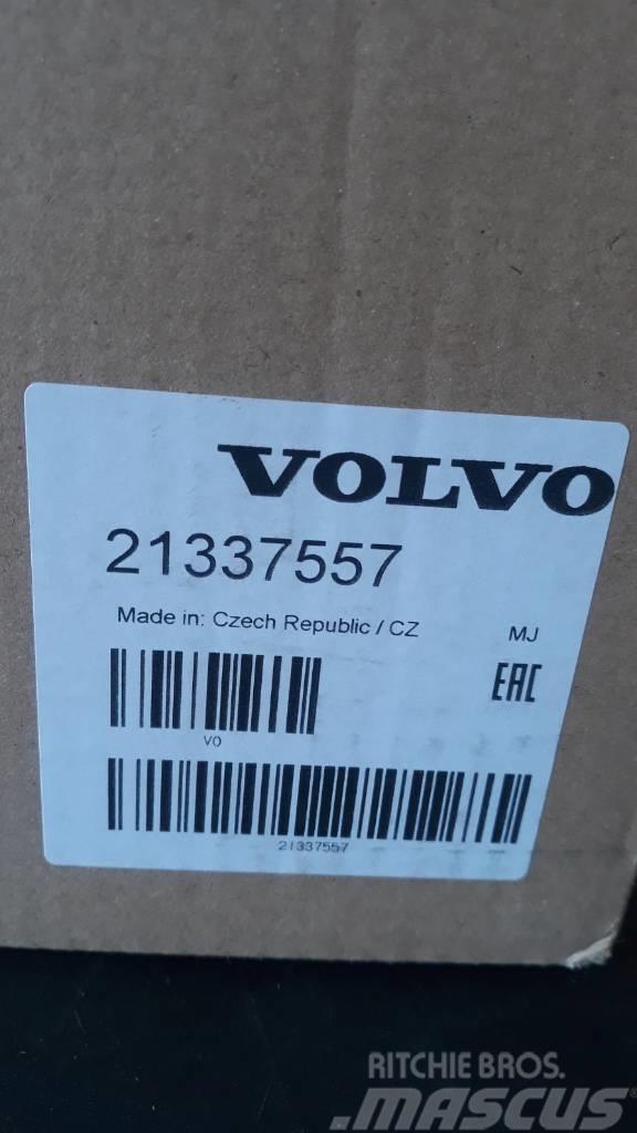 Volvo AIR FILTER 21337557 Motori
