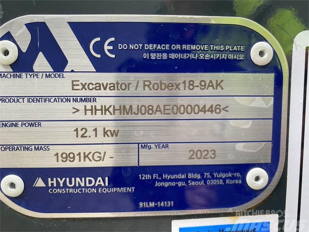 Hyundai R18-9AK Bageri na kotačima
