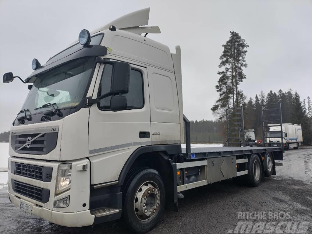 Volvo FM13 6x2 UUSI koneenkuljetuslava, vetovarustus Kamioni sa otvorenim sandukom