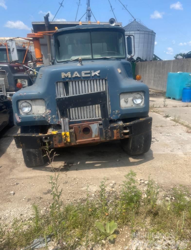 Mack Truck Kiper kamioni