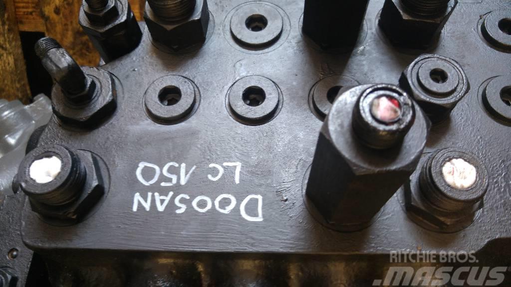 Doosan LC150 Rozdzielacz Control Valve Hidraulika