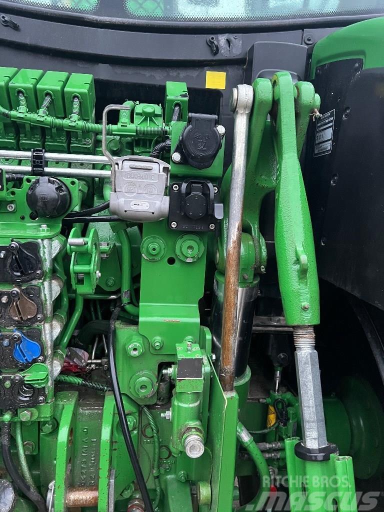 John Deere 6155R+LF+FPTO Traktori
