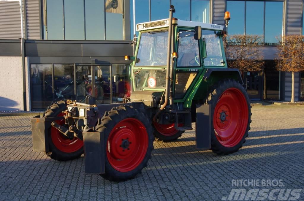 Fendt 380 GT 2wd verhoogd Traktori