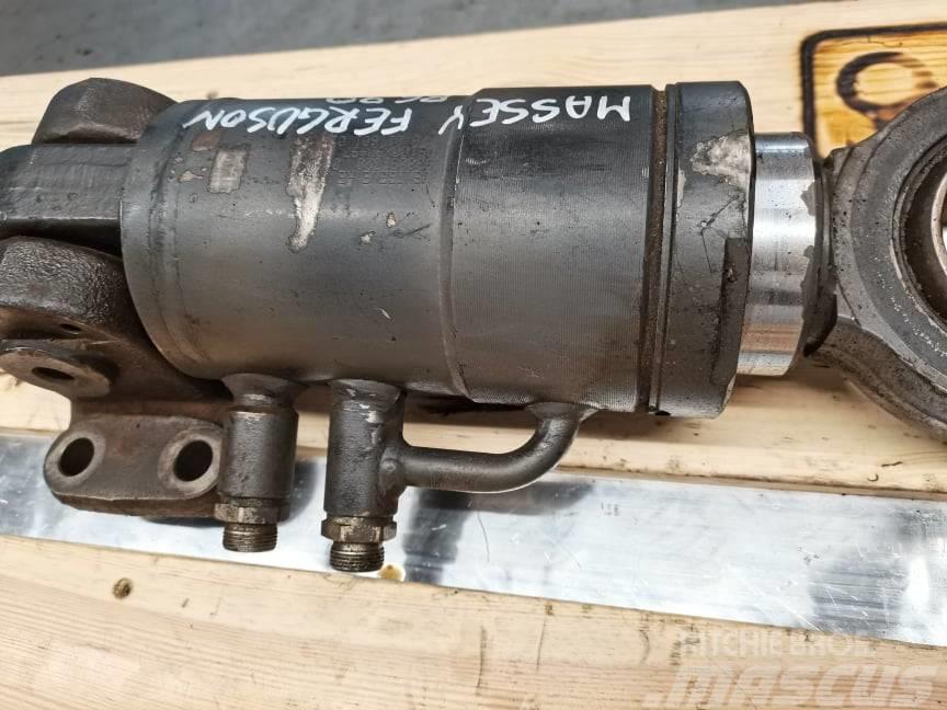 Massey Ferguson 8670  Axle suspension cylinder Šasije I ovjese
