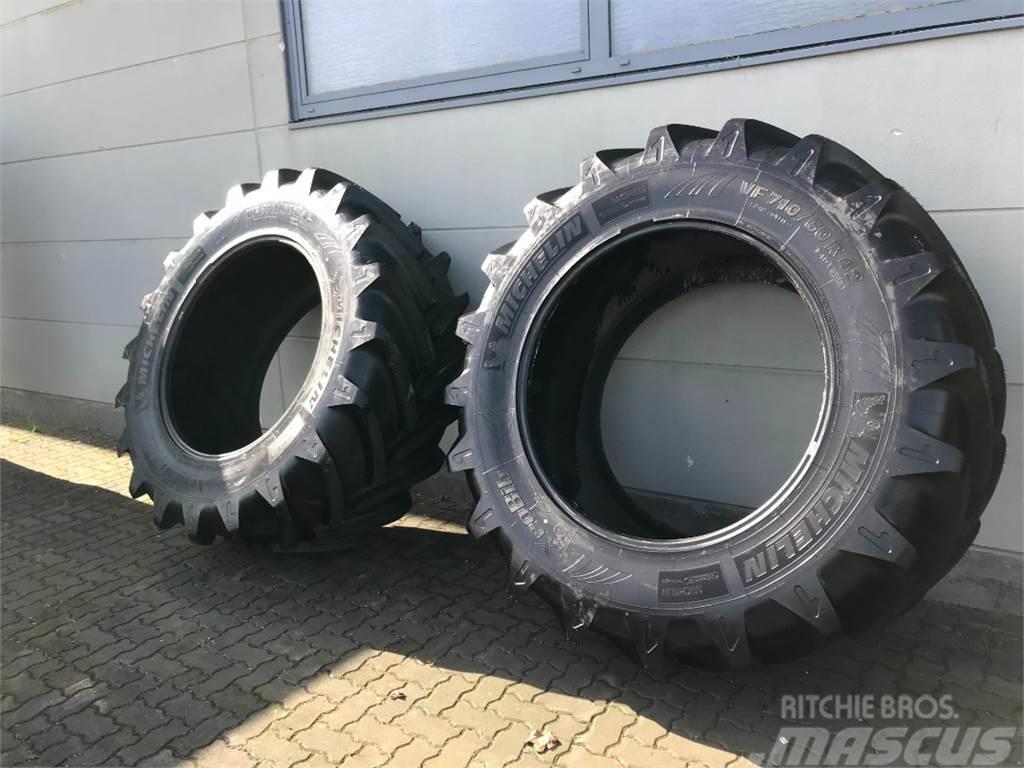 Michelin 710/60 R42 VF *Neuwertig* Gume, kotači i naplatci