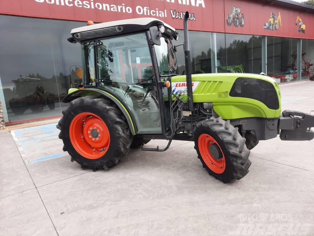 CLAAS Nexos 210 F Traktori