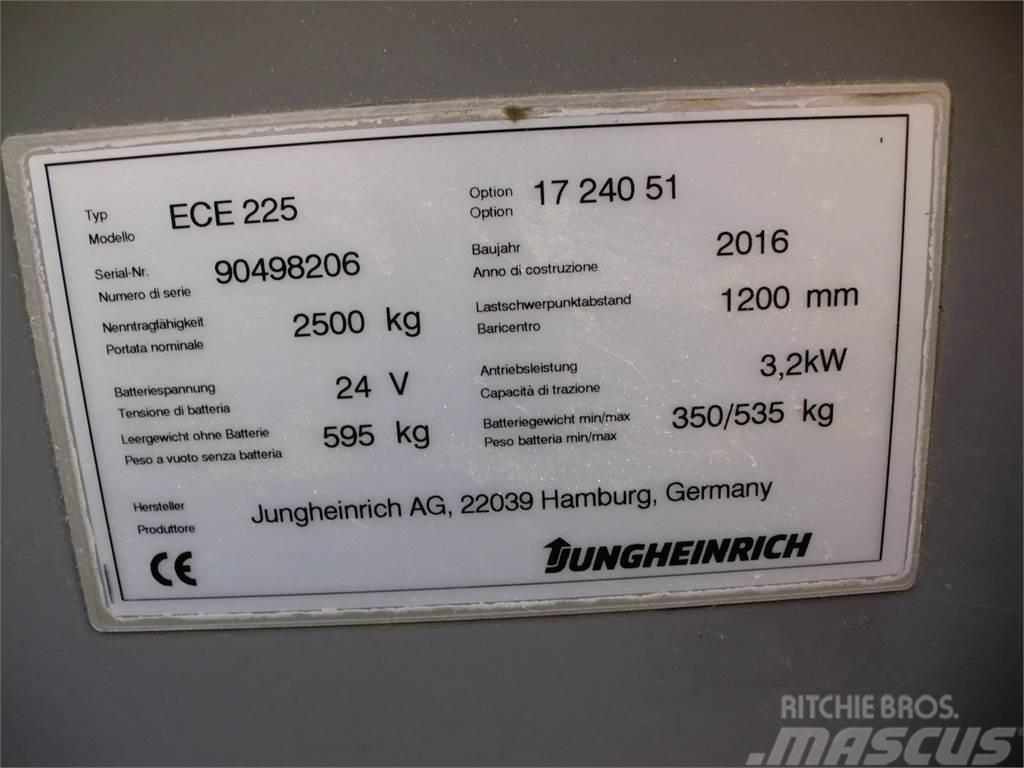 Jungheinrich ECE 225 2400x510mm Niskopodizni komisioni viličar