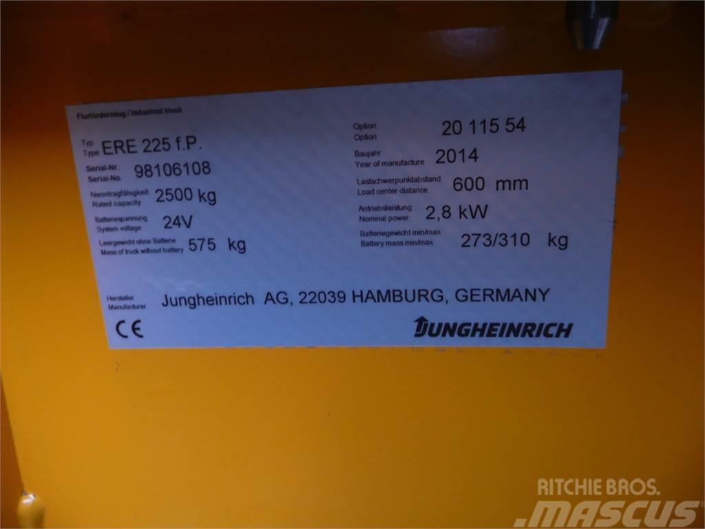 Jungheinrich ERE 225 Nisko podizni električni viličar sa platformu