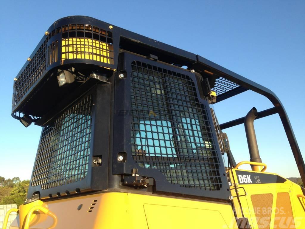 CAT Screens and Sweeps package for D6K-1 Ostala oprema za traktore