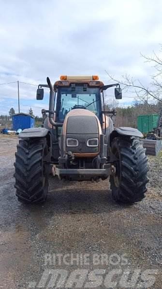 Valtra T190 Traktori