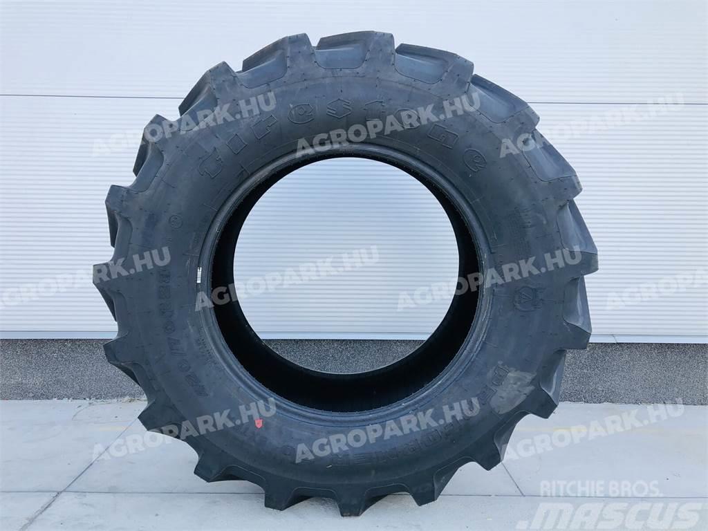 Firestone tire in size 420/70R28 Gume, kotači i naplatci