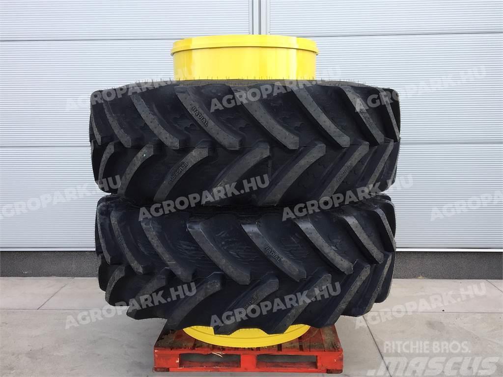  Twin wheel set with BKT 650/85R38 tires Dupli kotači