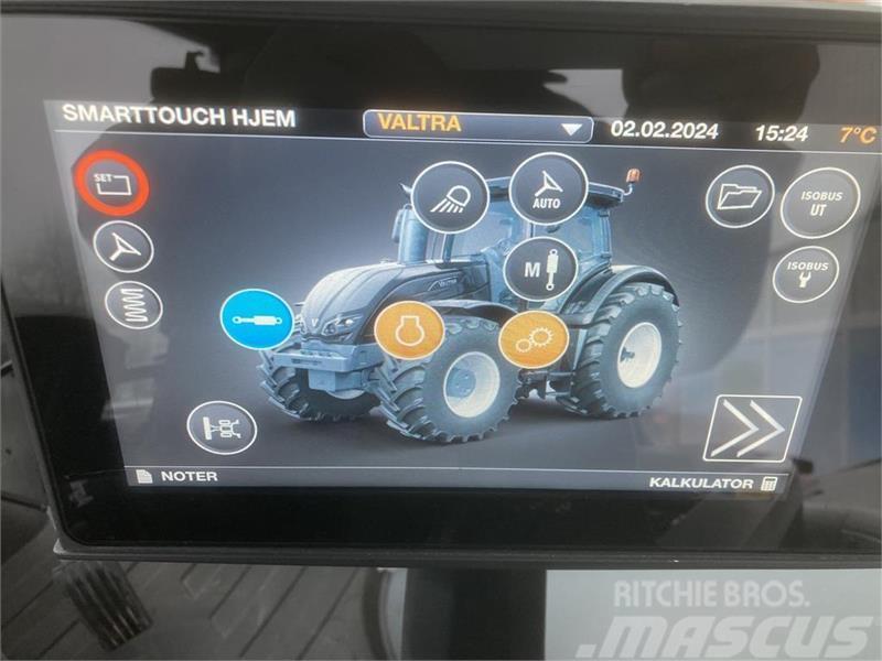 Valtra S394 Stor GPS Pakke og luftaffjedret kabine Traktori