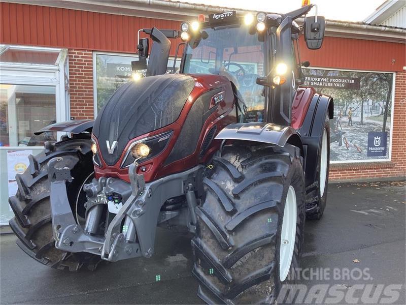 Valtra T255V Benyt vores gode finansiering Traktori