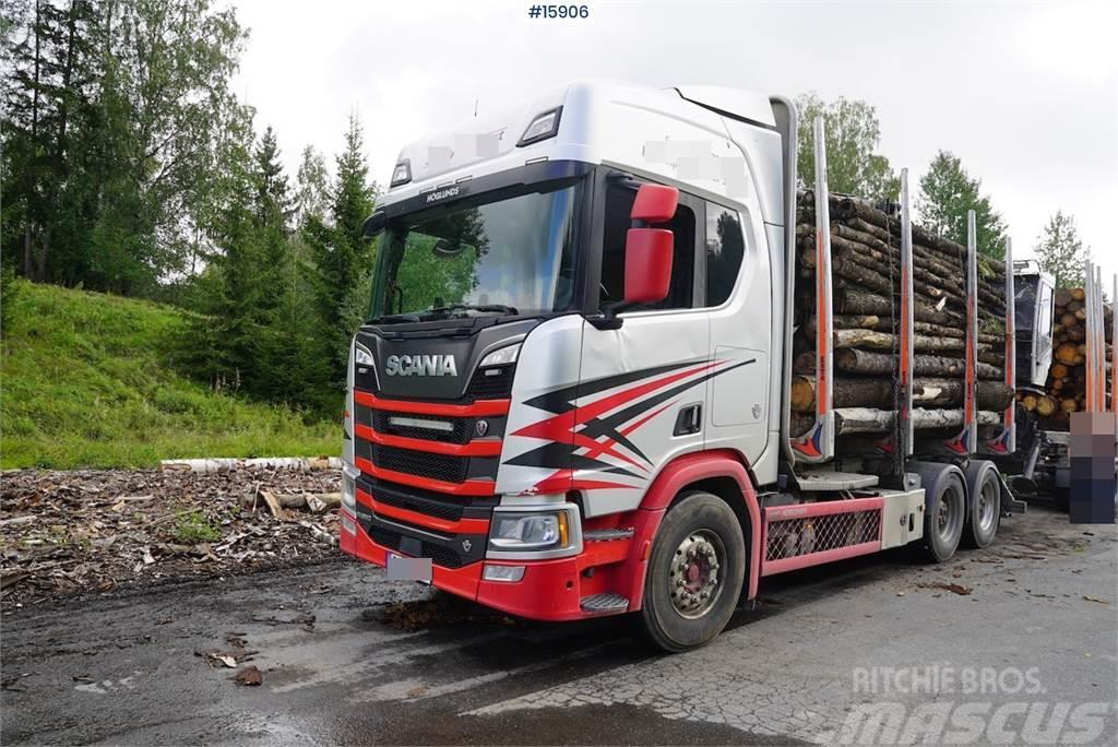 Scania R650 6x4 timber truck with crane Kamioni za drva