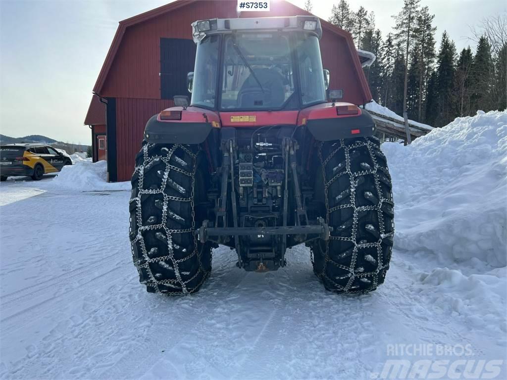 Massey Ferguson 8220/H17 tractor Traktori