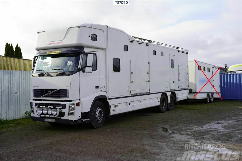 Volvo FH 400 6*2 Horse transport with room for 9 horses Kamioni za transport stoke