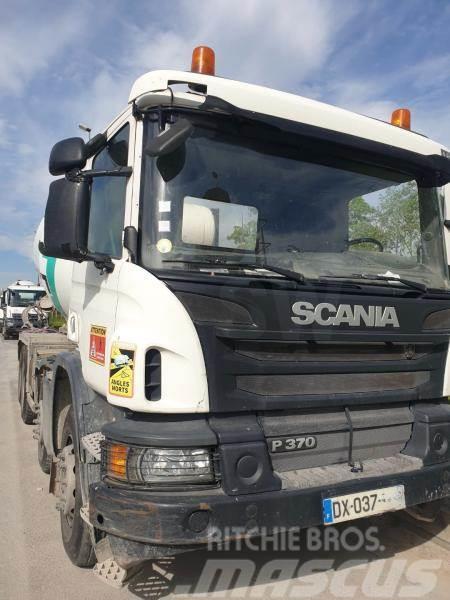 Scania P370 Kamioni mikseri za beton