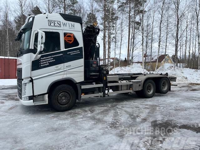 Volvo FM 420 Rol kiper kamioni s kukama za dizanje